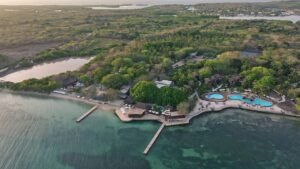 ISLA DEL ENCANTO - DAY TOUR PREMIUM