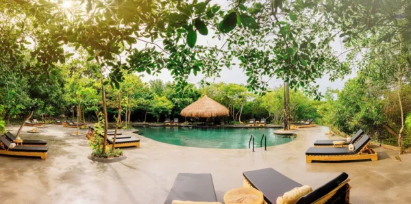 ÉTEKA BEACH DAY PASS LIGHT