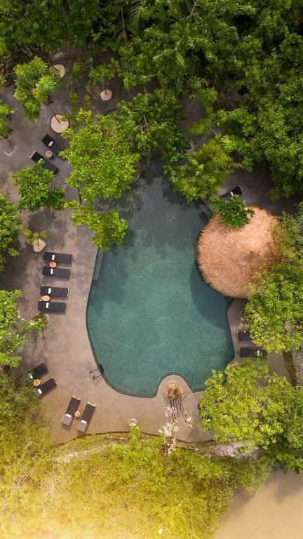 ÉTEKA BEACH DAY PASS VIP