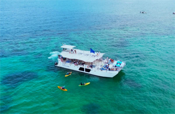 ISLAS DEL ROSARIO EN CATAMARAN