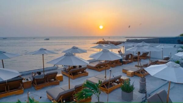WALA BEACH CLUB SUNSET