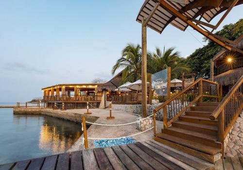 ISLA DEL ENCANTO - DAYTOUR GOLD